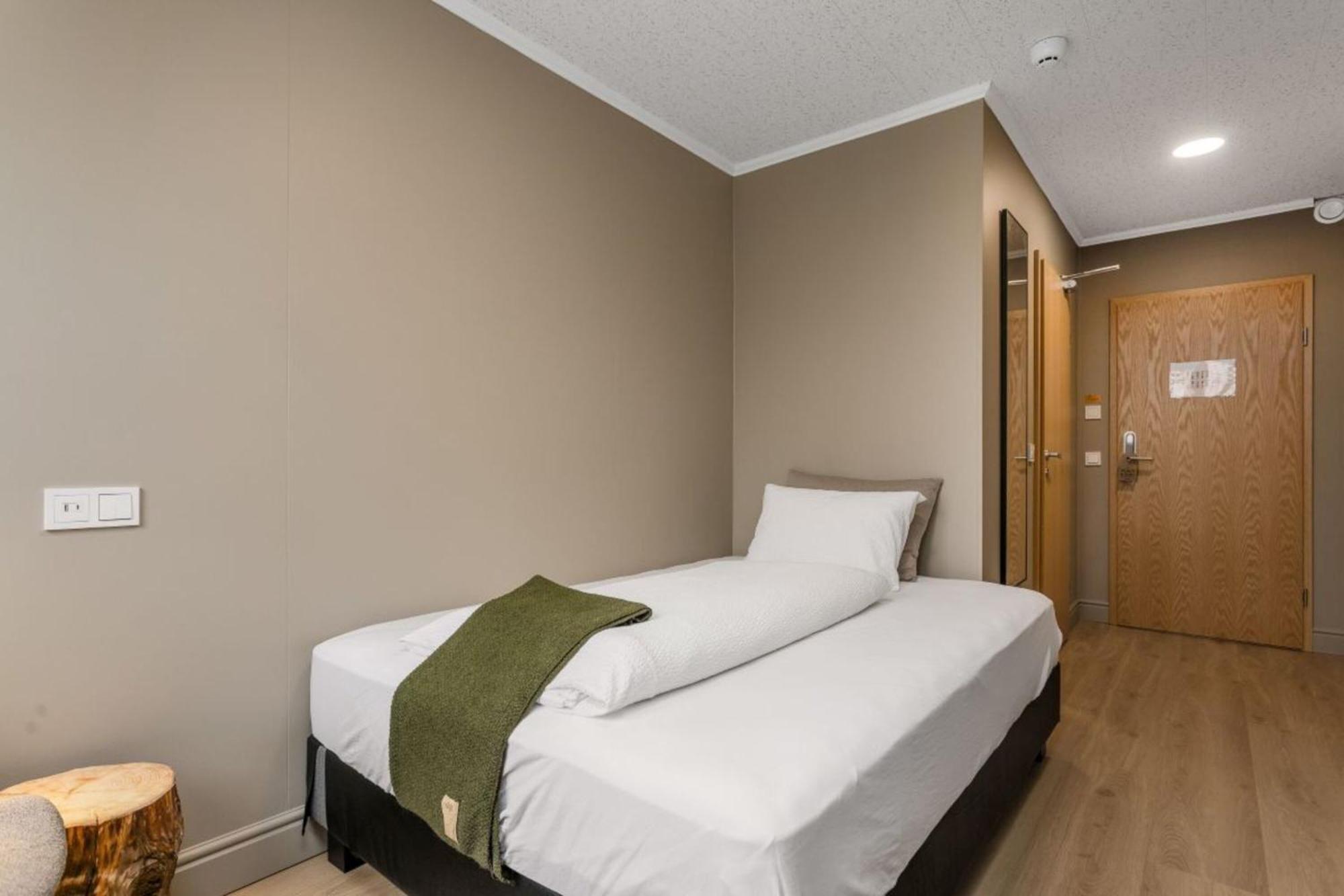 Stracta Hotel Mosfell Hella Bagian luar foto