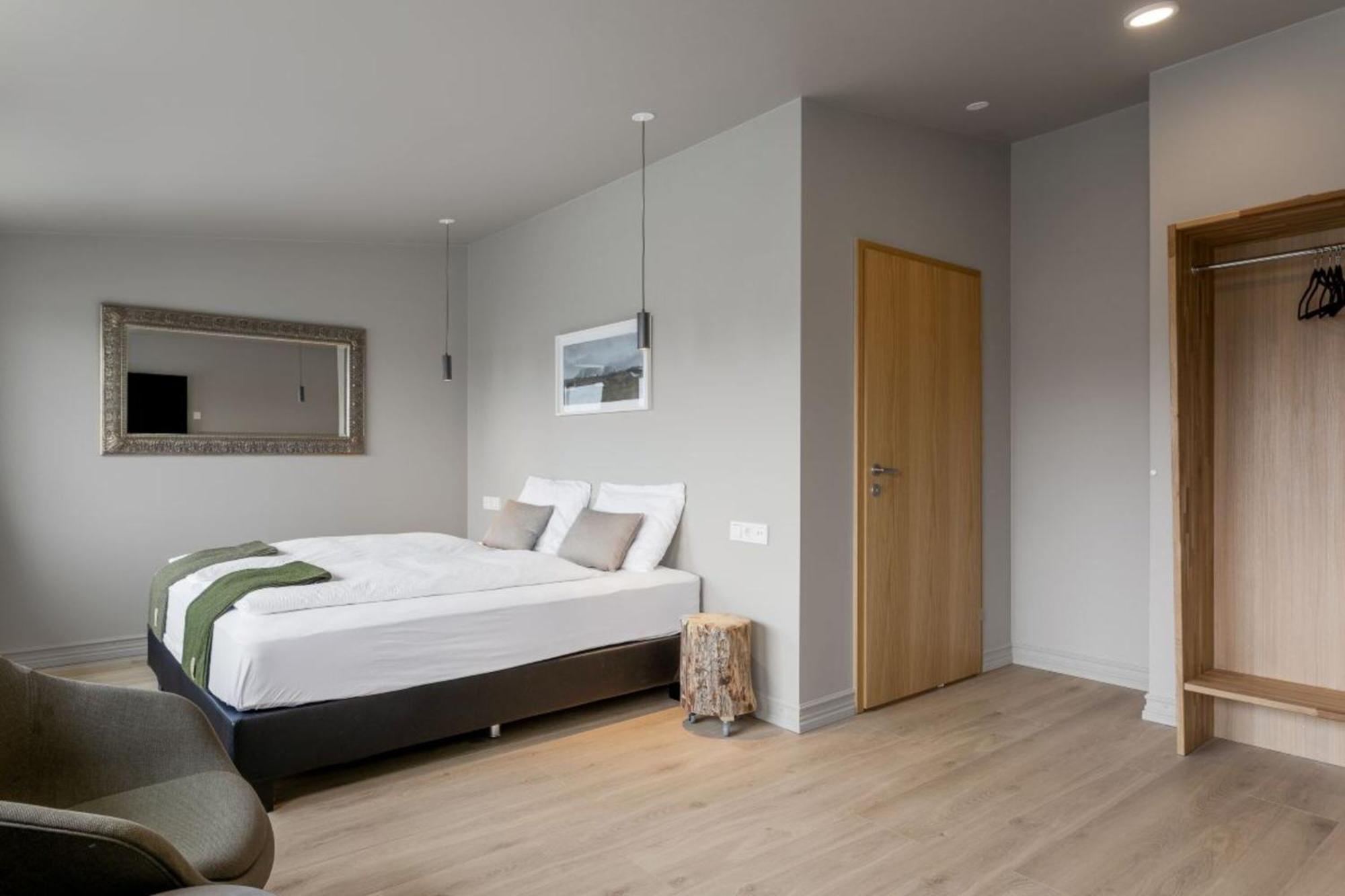 Stracta Hotel Mosfell Hella Bagian luar foto