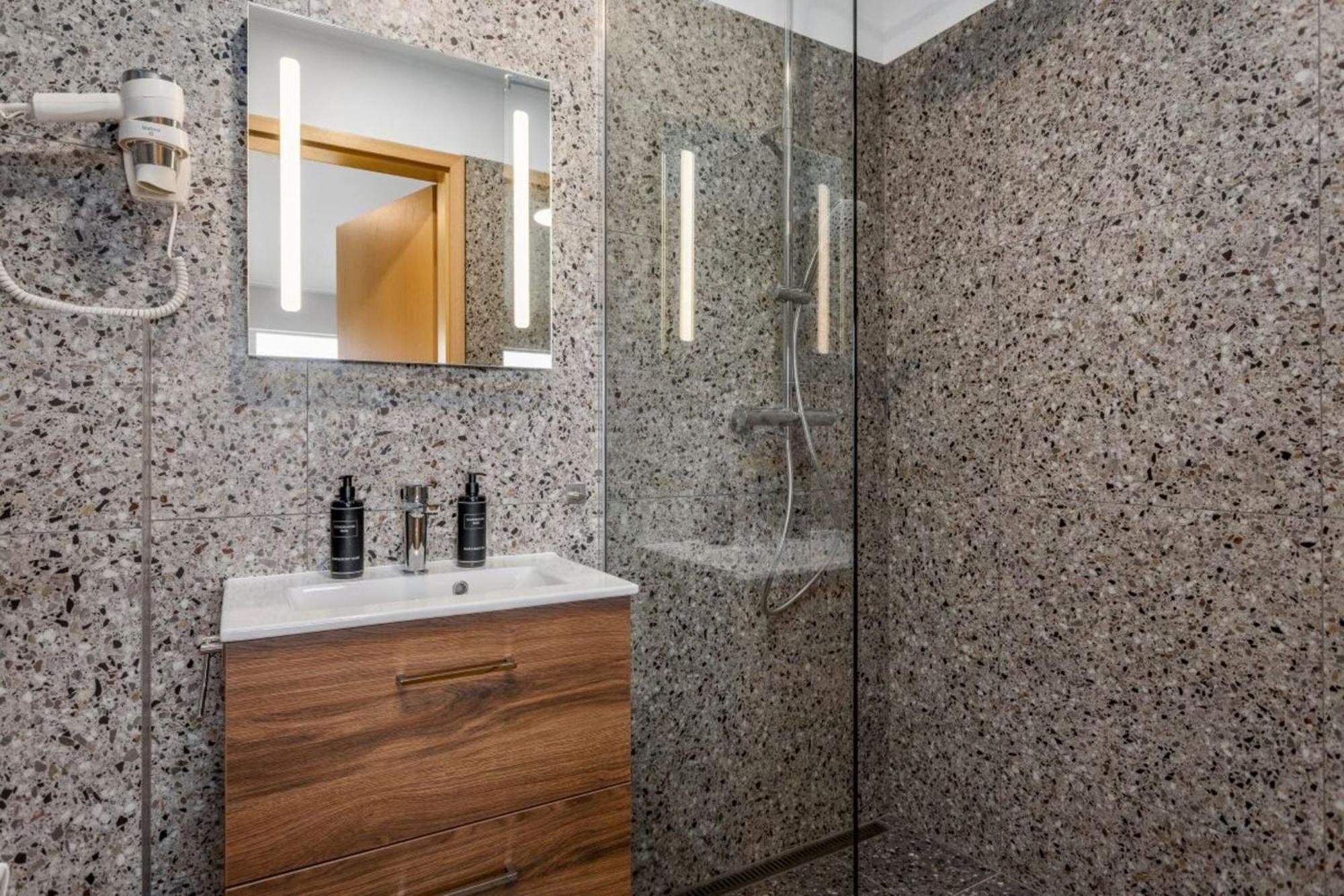 Stracta Hotel Mosfell Hella Bagian luar foto
